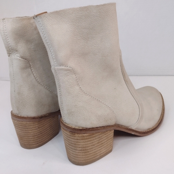 Chic Cream Ankle Booties - Picture 14 of 16
